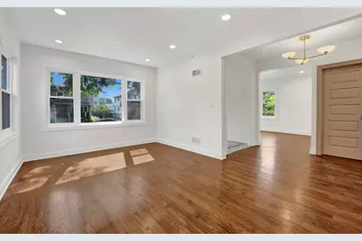837 S Humphrey Avenue, Oak Park, IL 60304 - Photo 4
