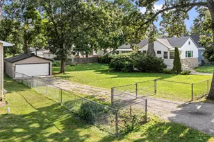 29 Glenwood Dr, Round Lake Beach, IL 60073 - Photo 4