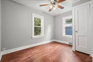 29 Glenwood Dr, Round Lake Beach, IL 60073 - Photo 22