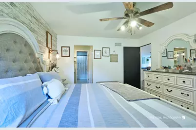 860 Stratford Court, Grayslake, IL 60030 - Photo 10
