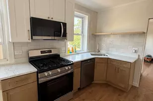 1316 Seward St, Evanston, IL 60202 - Photo 2