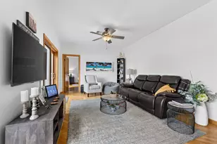 619 Bald Knob Rd, Johnsburg, IL 60051 - Photo 6