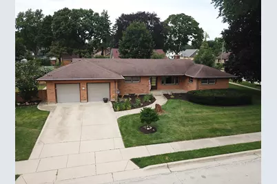 852 Carr Street, Elgin, IL 60123 - Photo 1