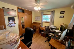 852 Carr St, Elgin, IL 60123 - Photo 16