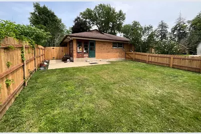852 Carr Street, Elgin, IL 60123 - Photo 26