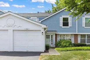 27W327 Providence Ln, Winfield, IL 60190 - Photo 2