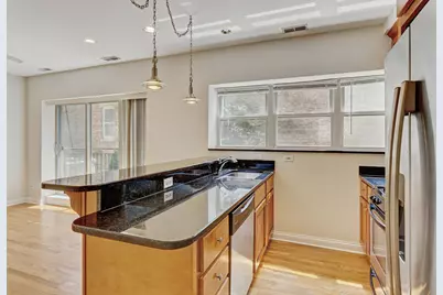 2836 N Dawson Avenue #1W, Chicago, IL 60618 - Photo 6