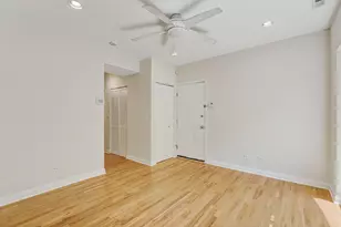 2836 N Dawson Ave, Chicago, IL 60618 - Photo 4