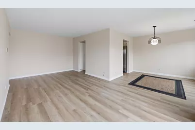 9332 Landings Lane #506, Des Plaines, IL 60016 - Photo 6