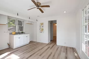 33945 N Prospect Dr, Grayslake, IL 60030 - Photo 8
