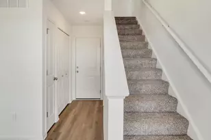 2748 Arrowhead Dr, Pingree Grove, IL 60140 - Photo 10
