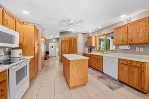 14624 Joseph Pkwy, South Beloit, IL 61080 - Photo 4