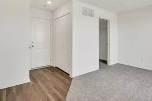 2744 Arrowhead Dr, Pingree Grove, IL 60140 - Photo 8