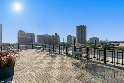 3900 N Pine Grove Avenue #209, Chicago, IL 60613 - Photo 32