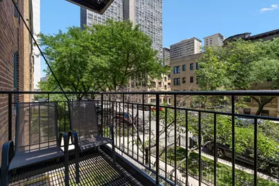 3900 N Pine Grove Avenue #209, Chicago, IL 60613 - Photo 26
