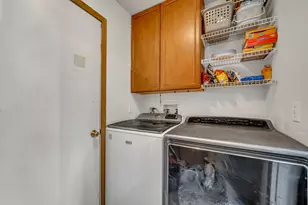 119 E Aspen Cir, Hainesville, IL 60030 - Photo 10