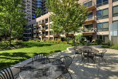 807 Davis Street #1211, Evanston, IL 60201 - Photo 28