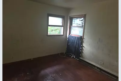 8045 S Carpenter Street, Chicago, IL 60620 - Photo 22
