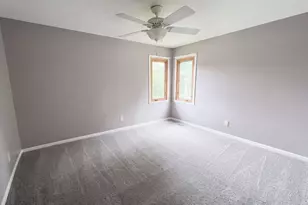 1503 Featherstone Rd, Rockford, IL 61107 - Photo 6