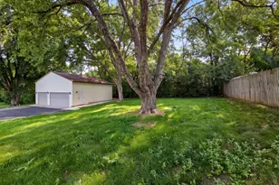 1503 Featherstone Rd, Rockford, IL 61107 - Photo 52