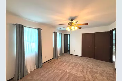 222 Northwood Lane, Salem, IL 62881 - Photo 8