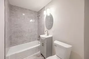 365 Serena Dr, Chicago Heights, IL 60411 - Photo 8