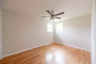 365 Serena Dr, Chicago Heights, IL 60411 - Photo 6