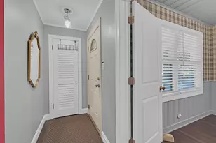 3210 W 97th St, Evergreen Park, IL 60805 - Photo 24