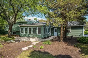 1092 Aberdeen Ln, Mundelein, IL 60060 - Photo 2