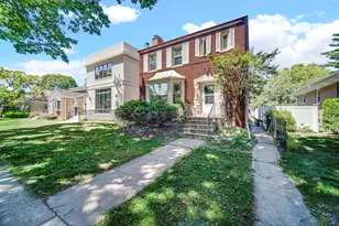 4940 Estes Ave, Skokie, IL 60077 - Photo 4
