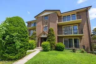 10333 Mayfield Ave, Oak Lawn, IL 60453 - Photo 2