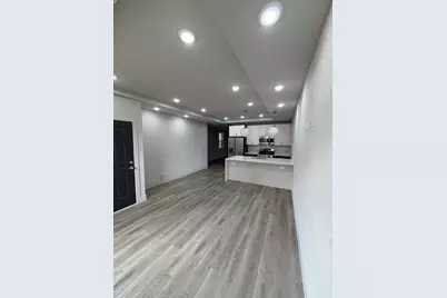 6603 S Langley Avenue #1, Chicago, IL 60637 - Photo 2