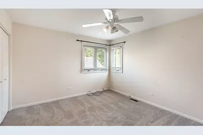493 Doverton Lane, Fox River Grove, IL 60021 - Photo 6