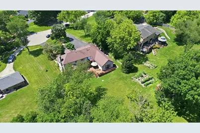 26165 N Greenbriar Court, Lake Barrington, IL 60084 - Photo 8