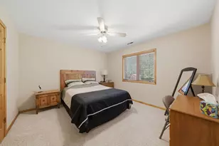 26165 N Greenbriar Ct, Lake Barrington, IL 60084 - Photo 32