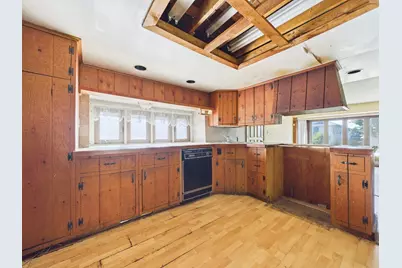 9828 W South Avenue, Schiller Park, IL 60176 - Photo 6