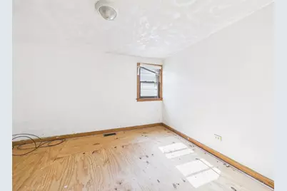 9828 W South Avenue, Schiller Park, IL 60176 - Photo 12