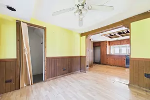 9828 W South Ave, Schiller Park, IL 60176 - Photo 8