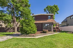 9828 W South Ave, Schiller Park, IL 60176 - Photo 1