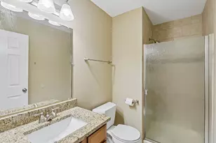 657 Thorntree Ct, Bartlett, IL 60103 - Photo 18