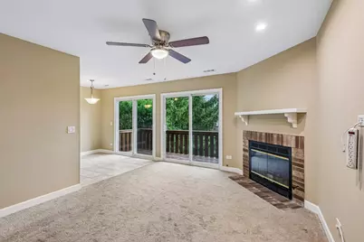 657 Thorntree Court #C2, Bartlett, IL 60103 - Photo 6