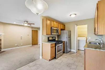 657 Thorntree Court #C2, Bartlett, IL 60103 - Photo 8