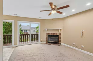 657 Thorntree Ct, Bartlett, IL 60103 - Photo 4