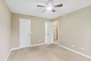 657 Thorntree Ct, Bartlett, IL 60103 - Photo 16