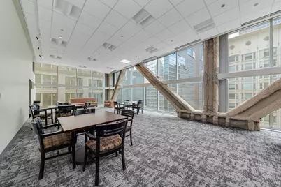 8 E Randolph Street #2107, Chicago, IL 60601 - Photo 10