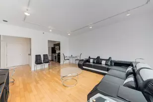 8 E Randolph St, Chicago, IL 60601 - Photo 4