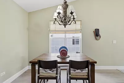 2481 Stoughton Circle, Aurora, IL 60502 - Photo 8
