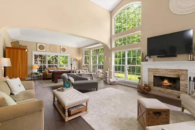 305 Morgan Lane, Fox River Grove, IL 60021 - Photo 4