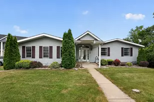 1904 Baintree Rd, Davis, IL 61019 - Photo 1