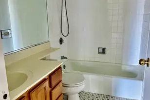 5721 W 103rd St, Oak Lawn, IL 60453 - Photo 18